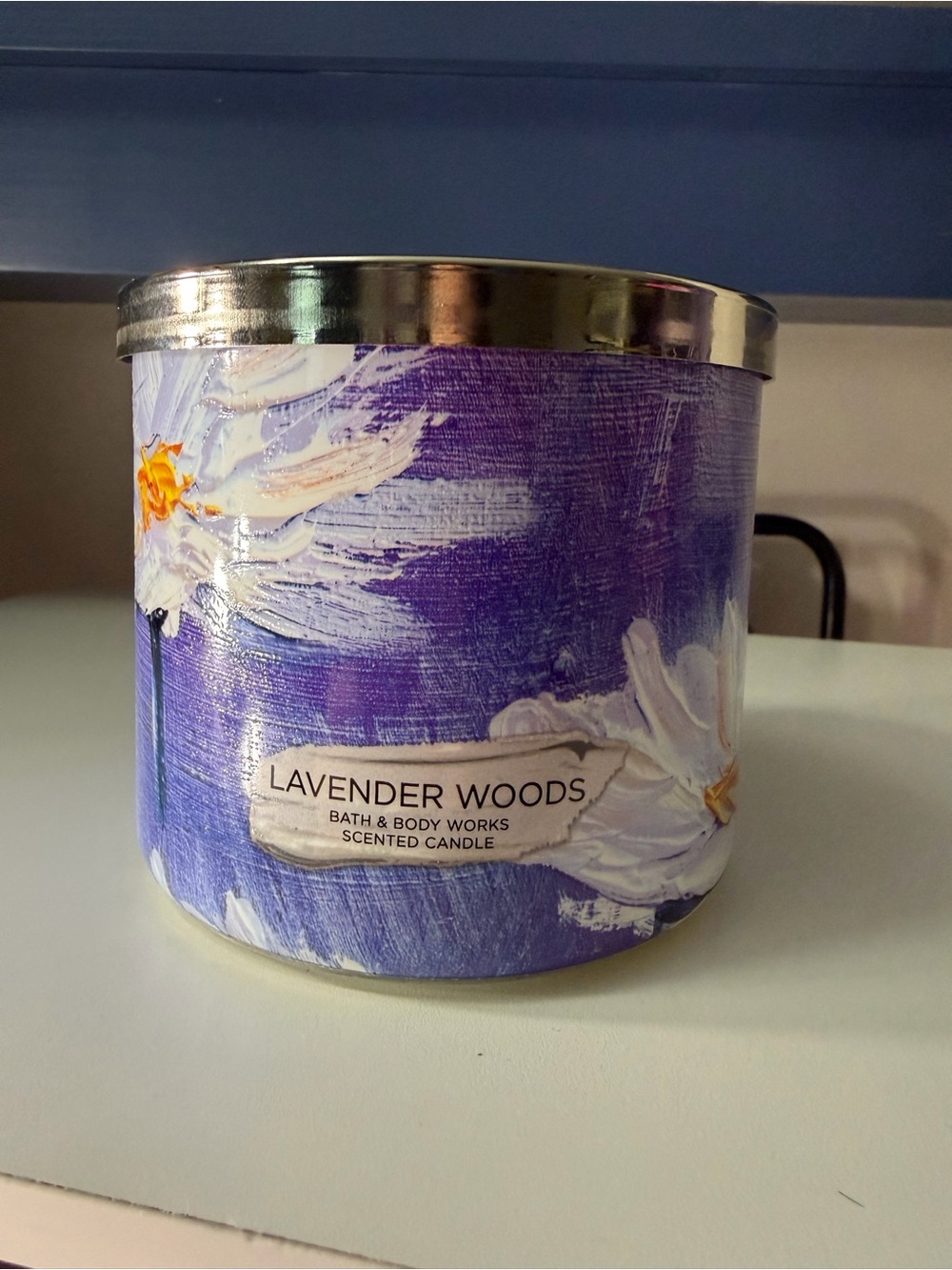 Bath & Body Works Lavender Woods Scented Candle